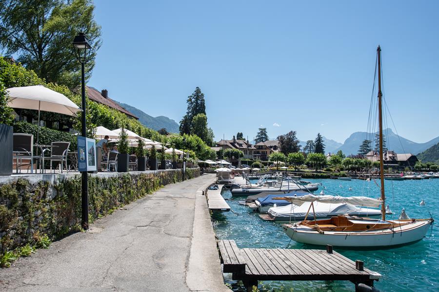 Extérieur lac annecy abbaye talloires bateau team building