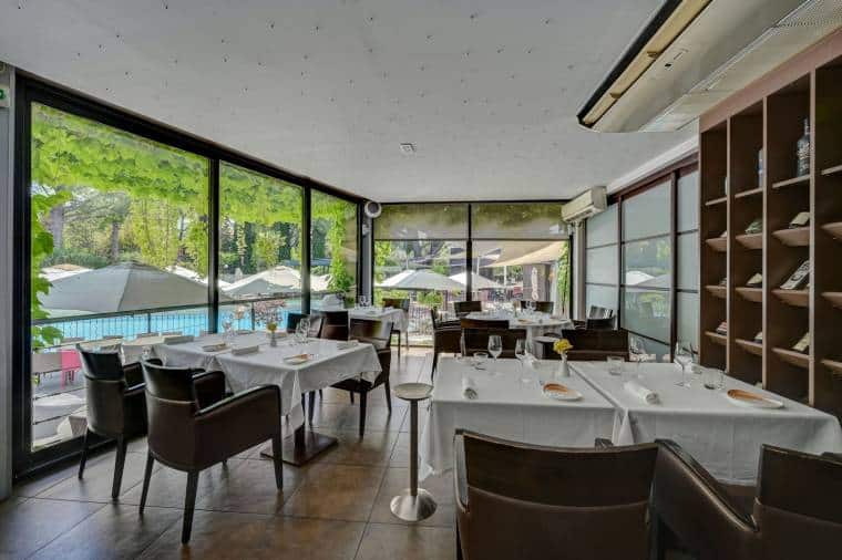 restaurant intérieur sévan parc hotel pertuis provence séminaire l'Olivier