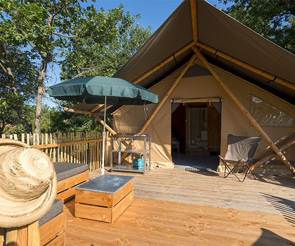 Tente trappeur à Huttopia Sud Ardèche