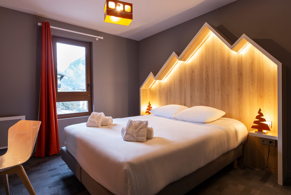 chambre versant sud Base Camp Lodge Bourg Saint Maurice