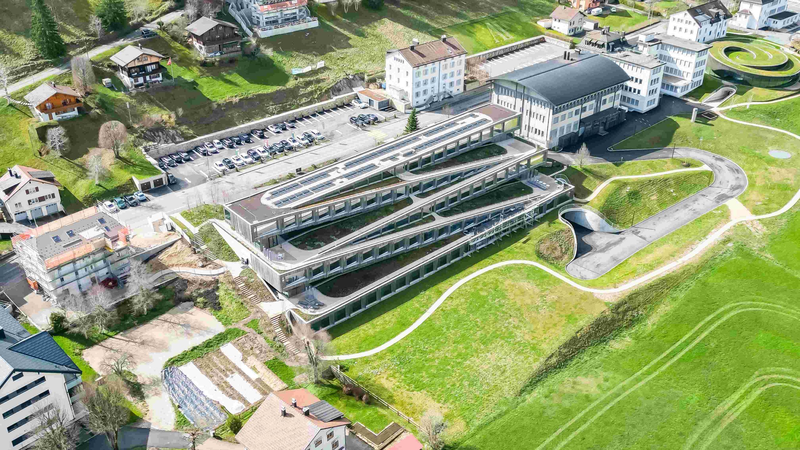 vue aérienne hotel des horlogers vallée de joux suisse