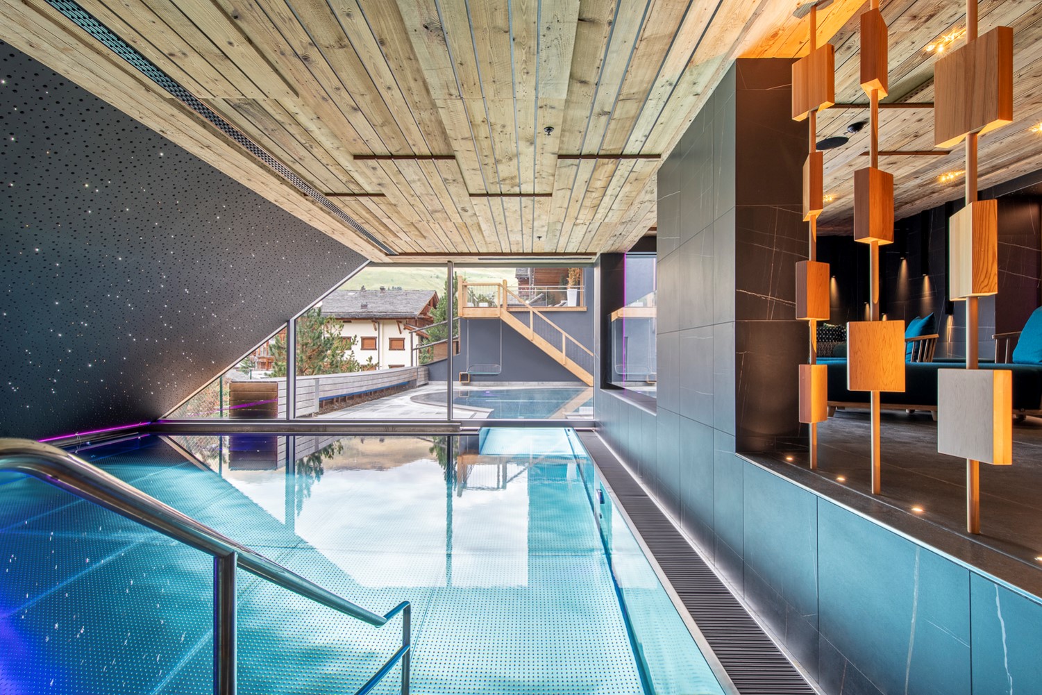 piscine spa W Verbier design moderne luxe