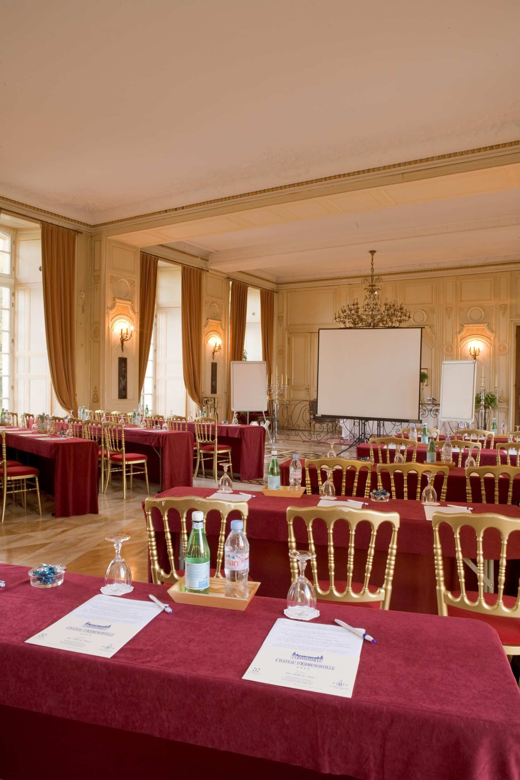 Salle seminaire radziwill chateau ermenonville paris evenement