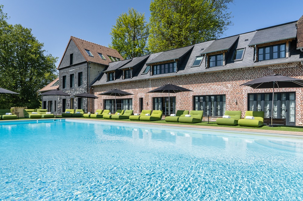 Piscine extérieure Jardins de Coppélia